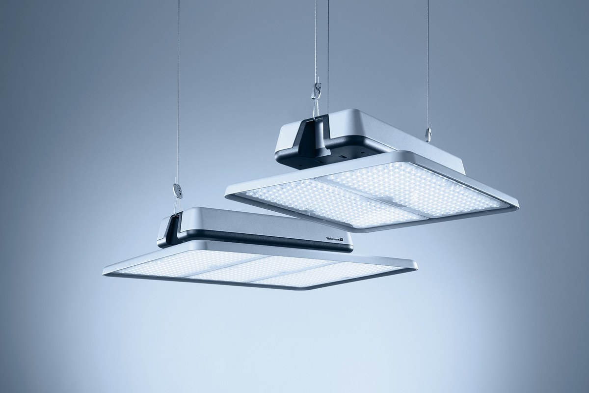 Luminaires grande hauteur ACANEO pour halls industriels
